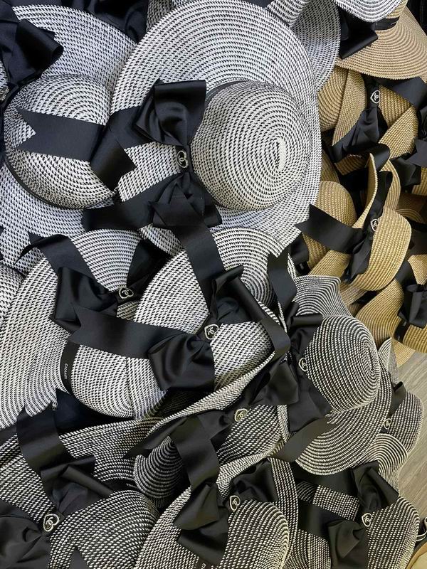 Chanel Top Hat dx04